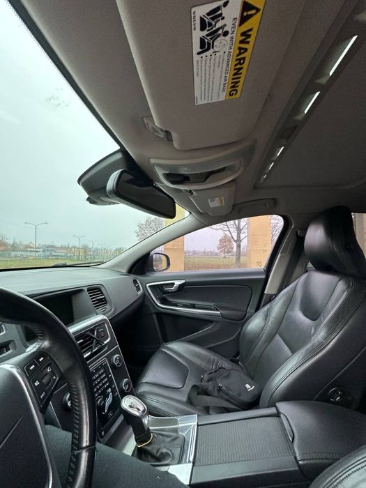 Volvo S60 2013 року