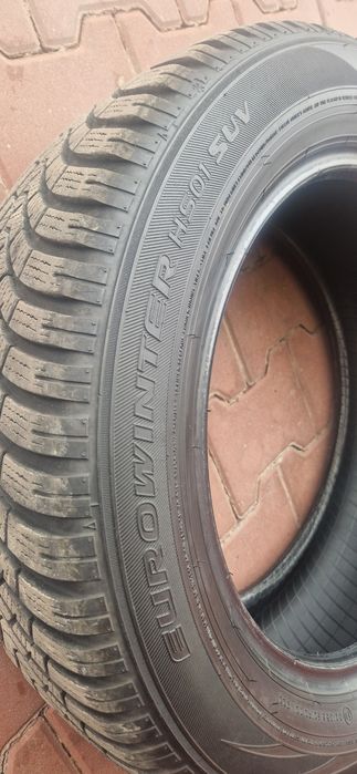 Falken EuroWinter HS01 215/60R17