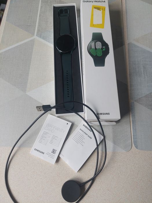 Zegarek  Samung Smartwatch 4