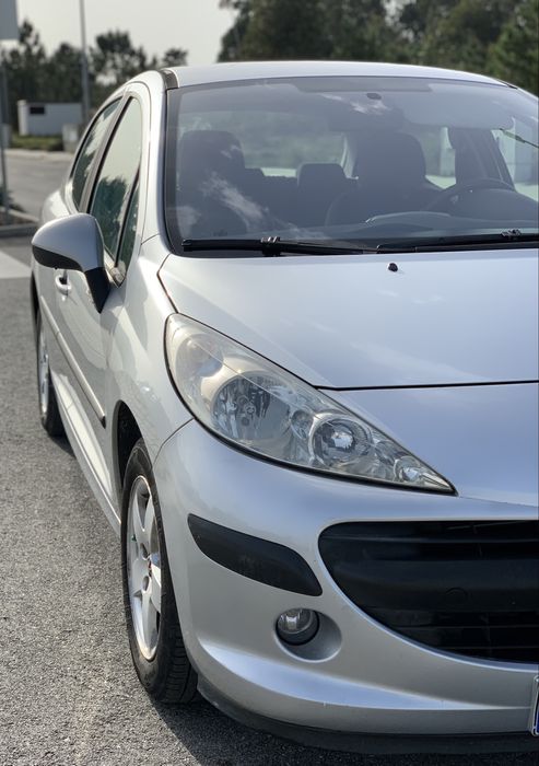 Peugeot 207 // AC// ISOFIX // 184 mkms
