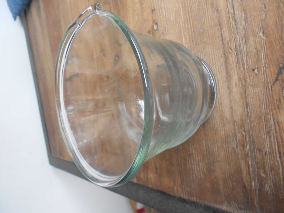 Almofariz farmacia em vidro muito antigo