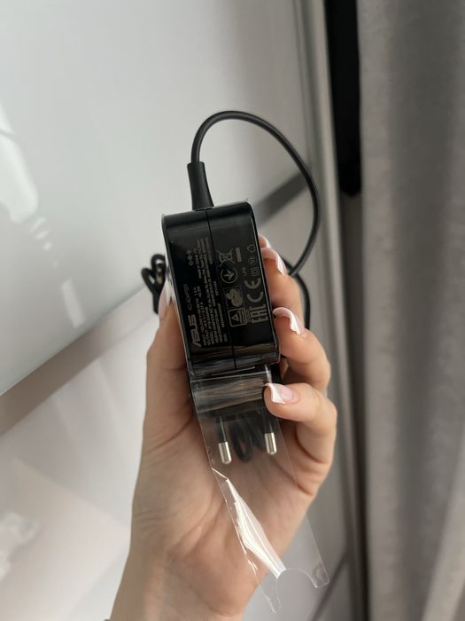 зарядний пристрій (блок живлення) для ноутбуків Asus