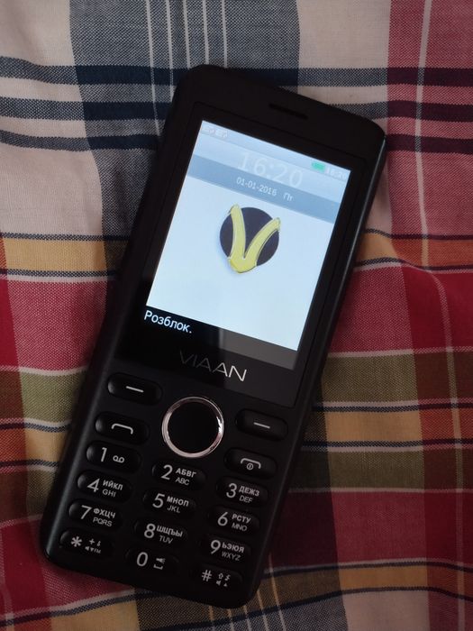 Телефон кнопковий Viaan