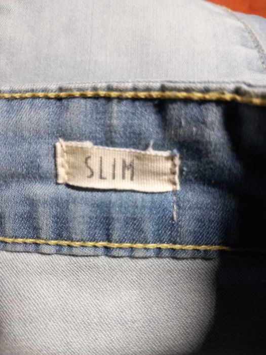 Damskie spodnie jeans " Reserved Slim " , rozmiar z metki 38