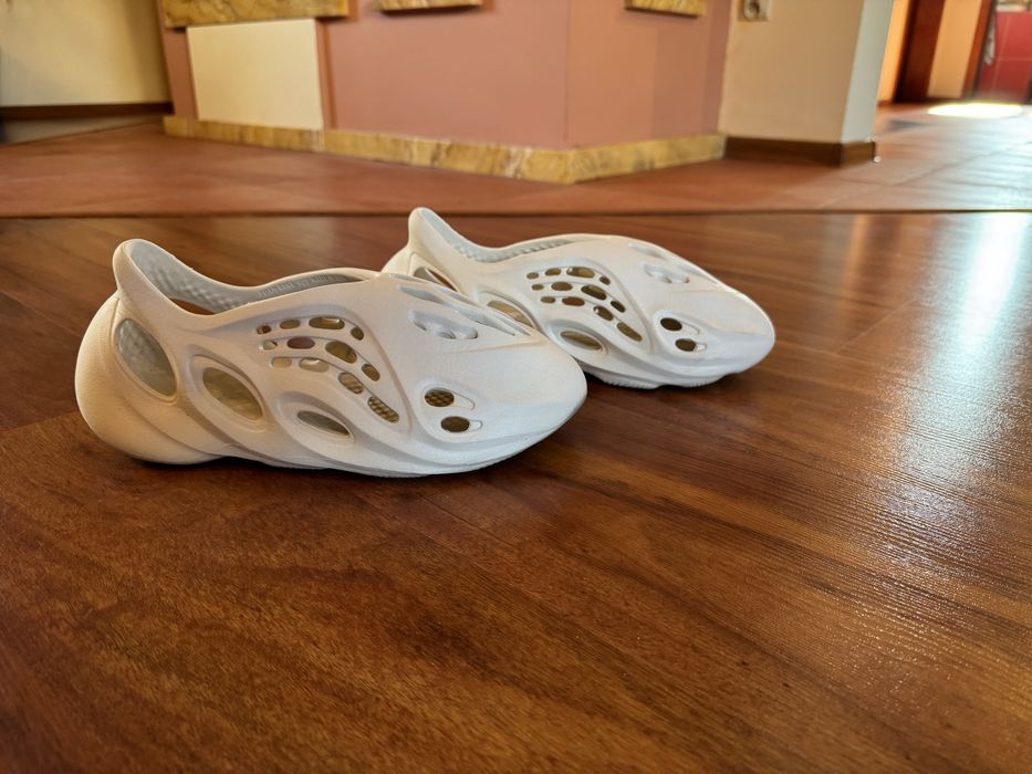 Foam Runner Sand