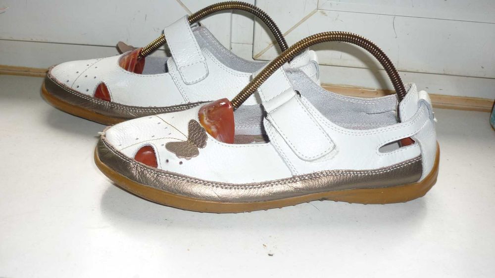 Shoe Tree- skórzane letnie buty  r; 40