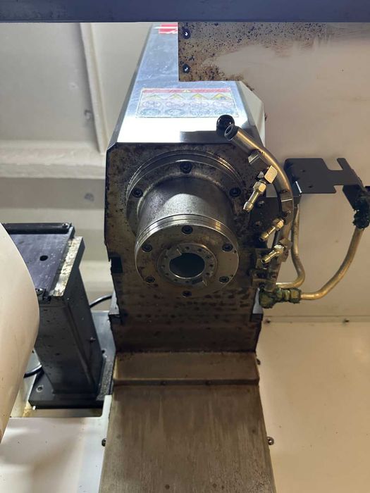 Фрезерний верстат з ЧПУ Haas Super Mini Mill 2 фрезерний станок