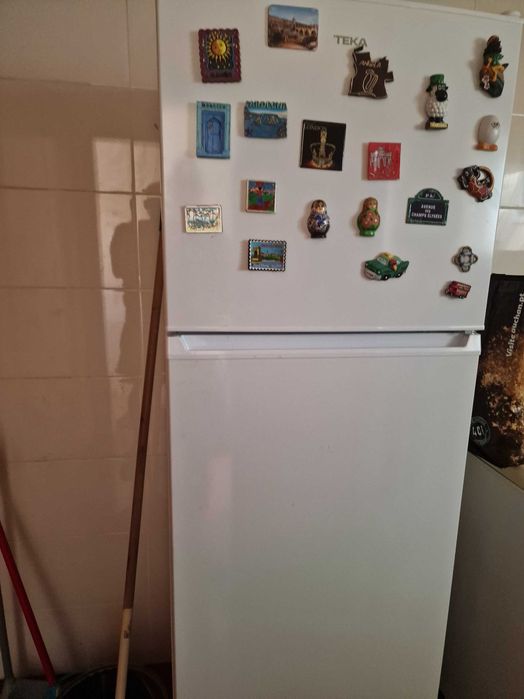 4 eletrodomesticos a funcionar