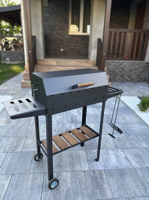 КОМПАКТНИЙ / Мангал з кришкою для барбекю метал 4 мм на 8 шампурів