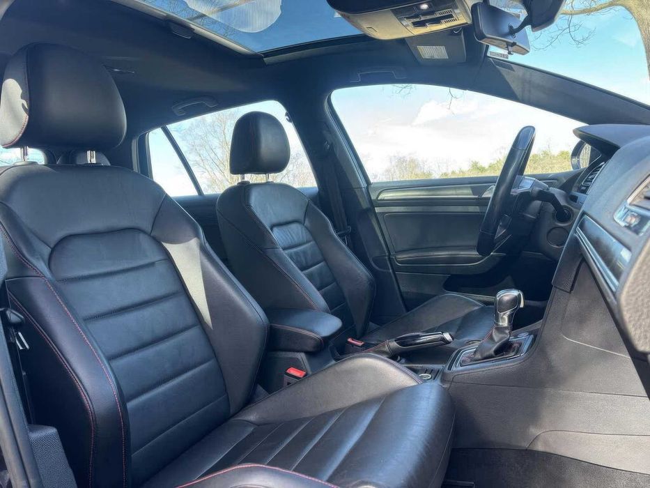 Volkswagen Golf GTI      2018