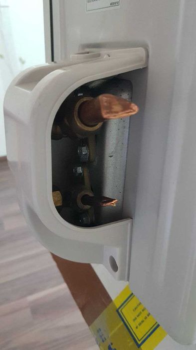 Кондиционер LG 12LHQ Cascade. Корея. Бизнес кондиционер на 33 кв.м.