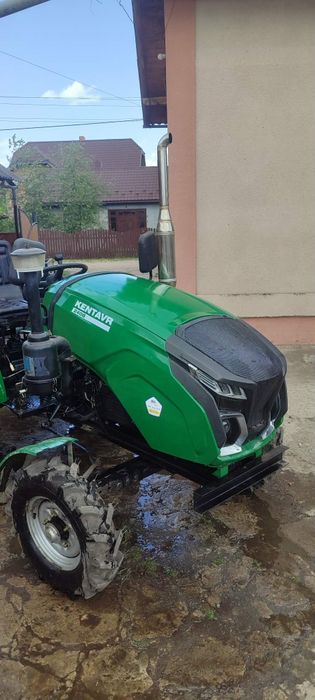 Продам міні трактор КЕНТАВР 240В