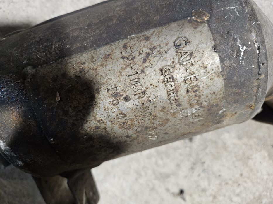 Katalizator Audi Skoda volkswagen seat puszka kat dpf kolektor wydecho