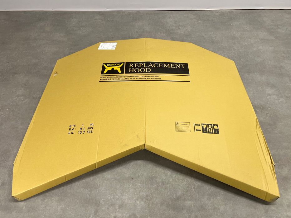 Капот ( алюміній ) - AUDI A3 ( 8V ) 8V5823029A