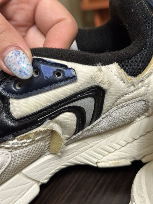 Кросівки  жіночі Lacoste L003 Neo