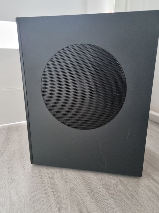 Teufel  subwoofer  i  kolumny