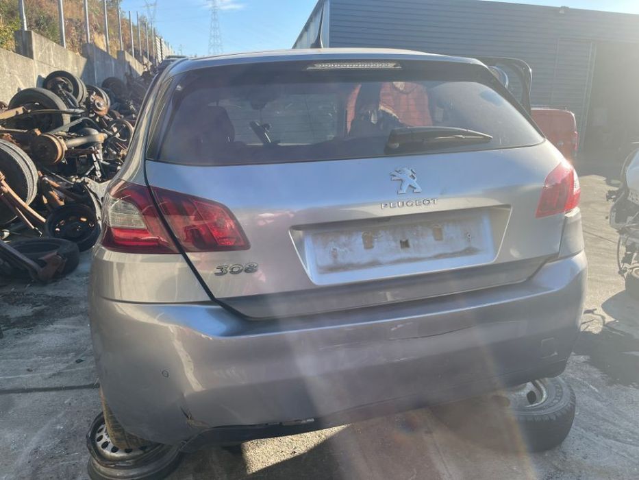 PEUGEOT 308 1.5 BLUEHDI 130 CV CAIXA EAT8 DE 2020 PARA PEÇAS