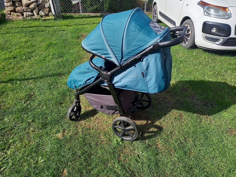 Wózek spacerowy CARRELLO BRAVO
