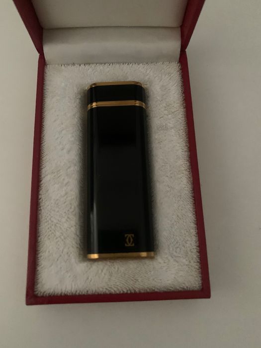 Isqueiro antigo marca CARTIER, vintage