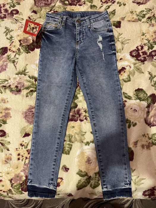 Джинсы на девочку