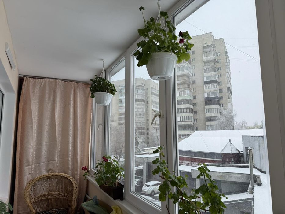 Продаж 4-кімнатної квартири вул Київська