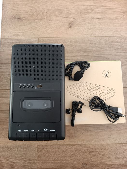 Касетний магнітофон T300-DE-S з USB та цифровим записом