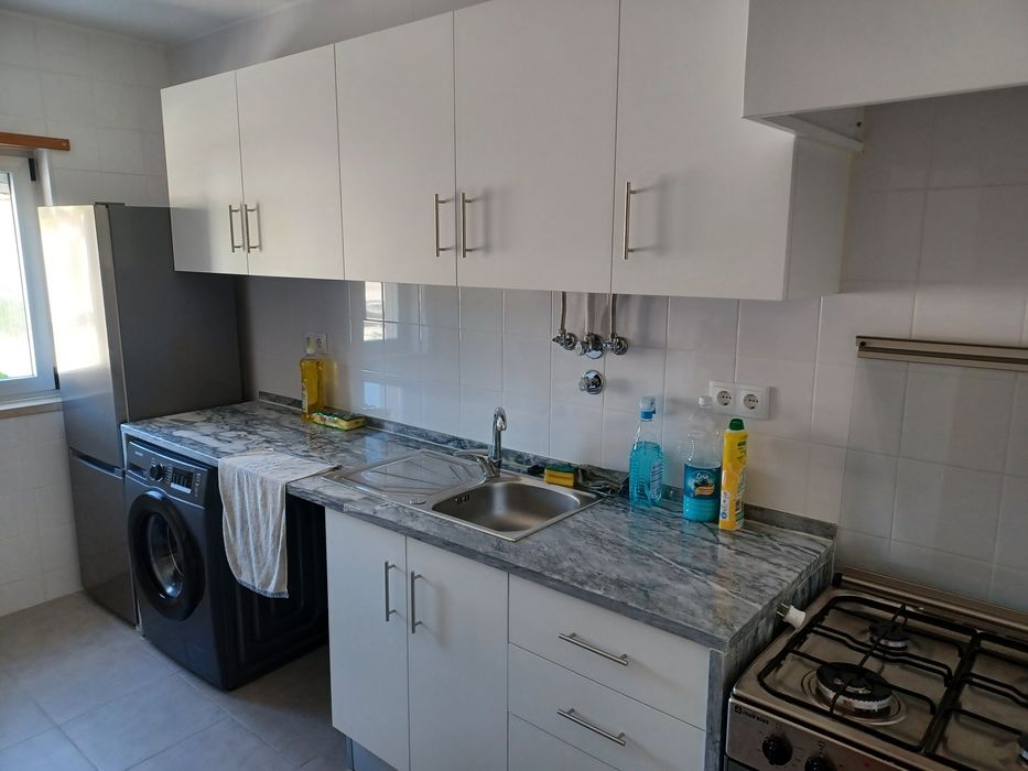 Quarto para arrendar em Marvila