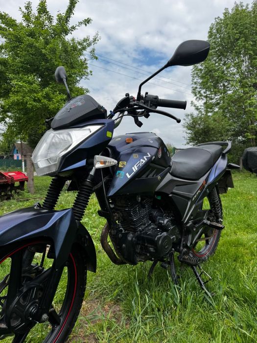 Продам мото Lifan 2e 150 куб