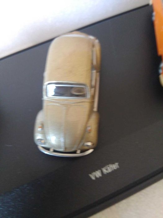Expositor com Miniaturas da Volkswagen Vários Modelos.
