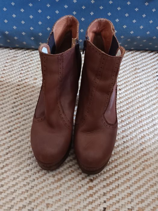 Botas  salto alto "Cubanas"