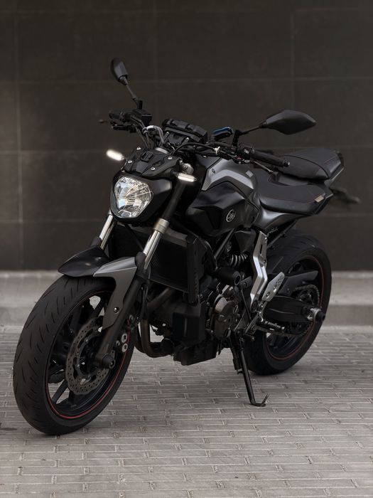 YAMAHA MT07 - Full Extras!
