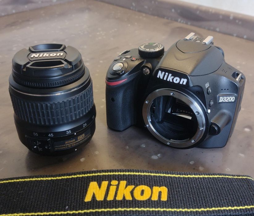 Фотоапарат Nikon D3200 +об'єктив 18-55 мм