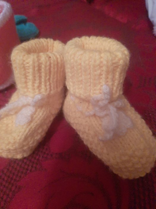 Дитячі пінетки на вибір.