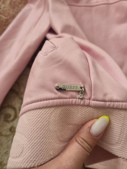 шкірянка, косуха Guess 134-140 розмір