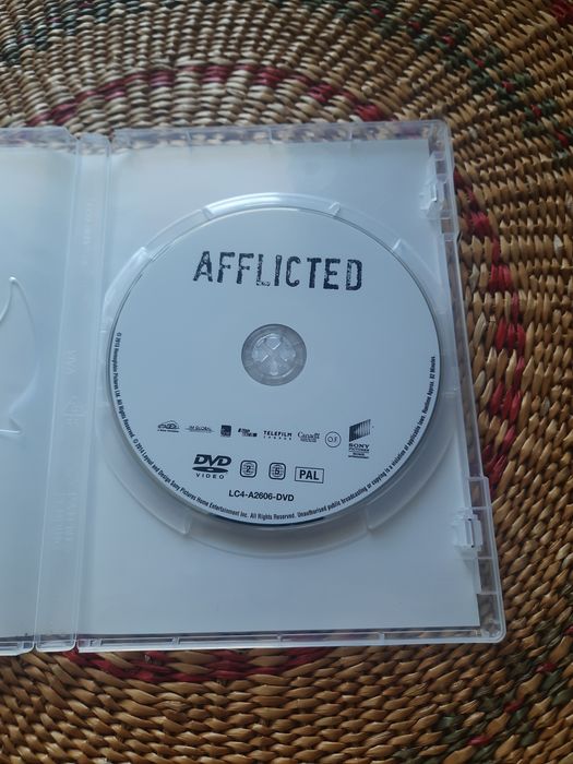 DVD z filmem Afflicted