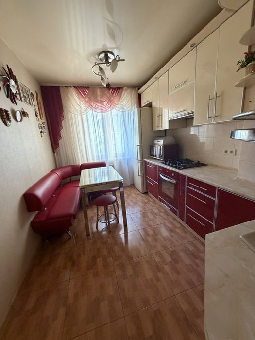 Сдам 3 комн Королева 13000