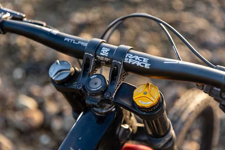 Mostek RACE FACE Atlas 35 DM 50 mm black + mocowanie