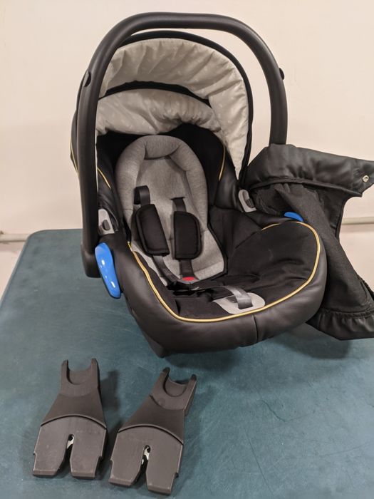 Автолюлька ( автокрісло ) б/в