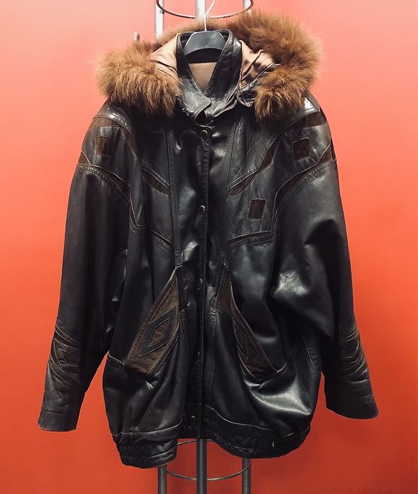 Casaco de pele verdadeiro, Tamanho 42, XL pequeno.