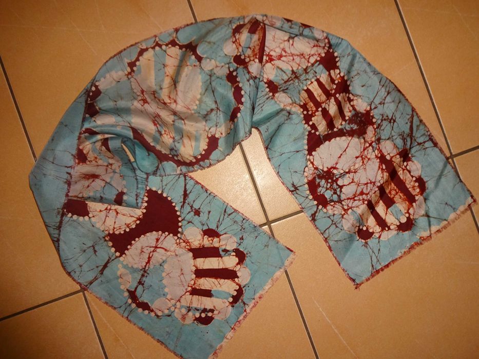Jedwabny szal szalik apaszka fular plastron OKAZJA jedwab