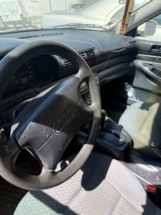 Audi a4 1.9 vp 110 — photo 3