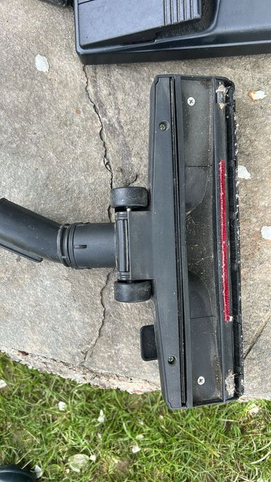 Щітка для пилоса