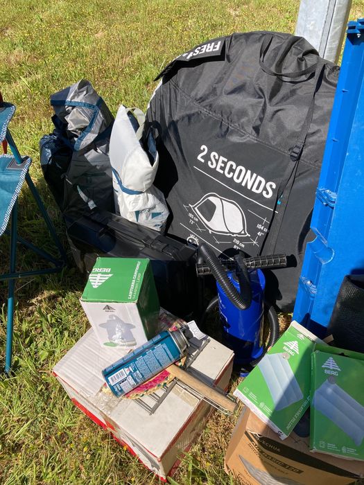 Pack  Quechua - Tenda Fresh & Black + Extras