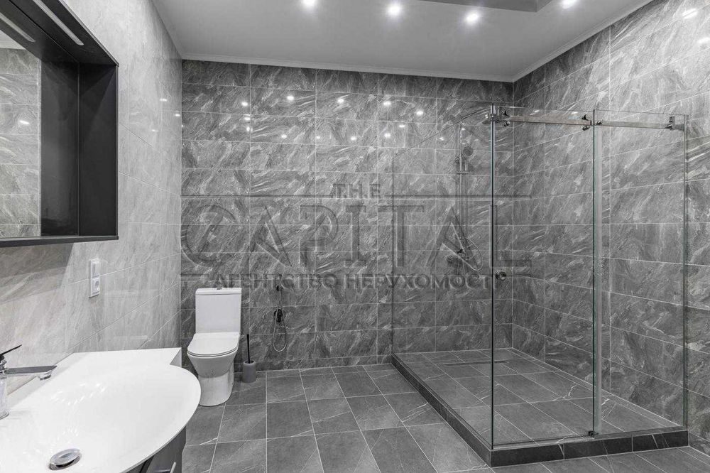 Продажа 2-этажного дома в Иванковичах, Васильковский район.