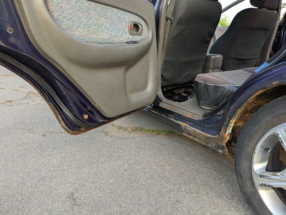 Kia Shuma 1999 газ/бензин