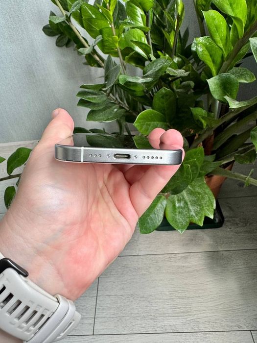 iPhone 15 PRO 128
