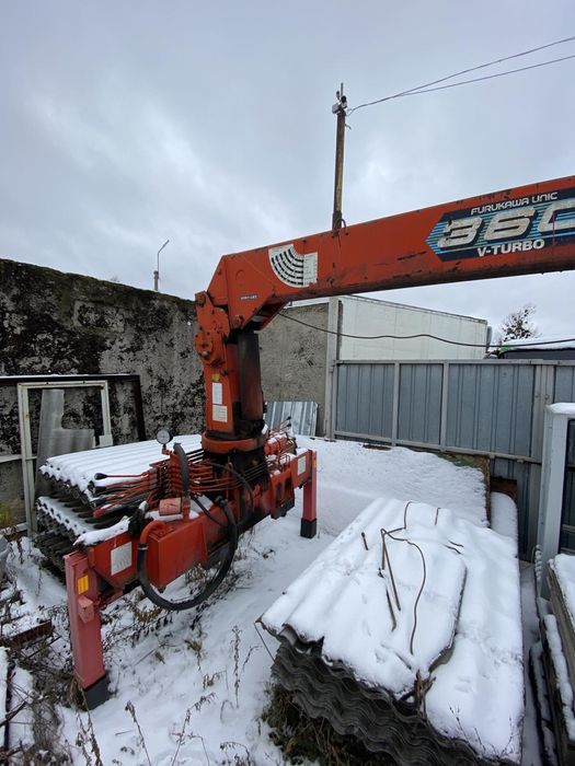 Продам манипулятор UNIC-365
