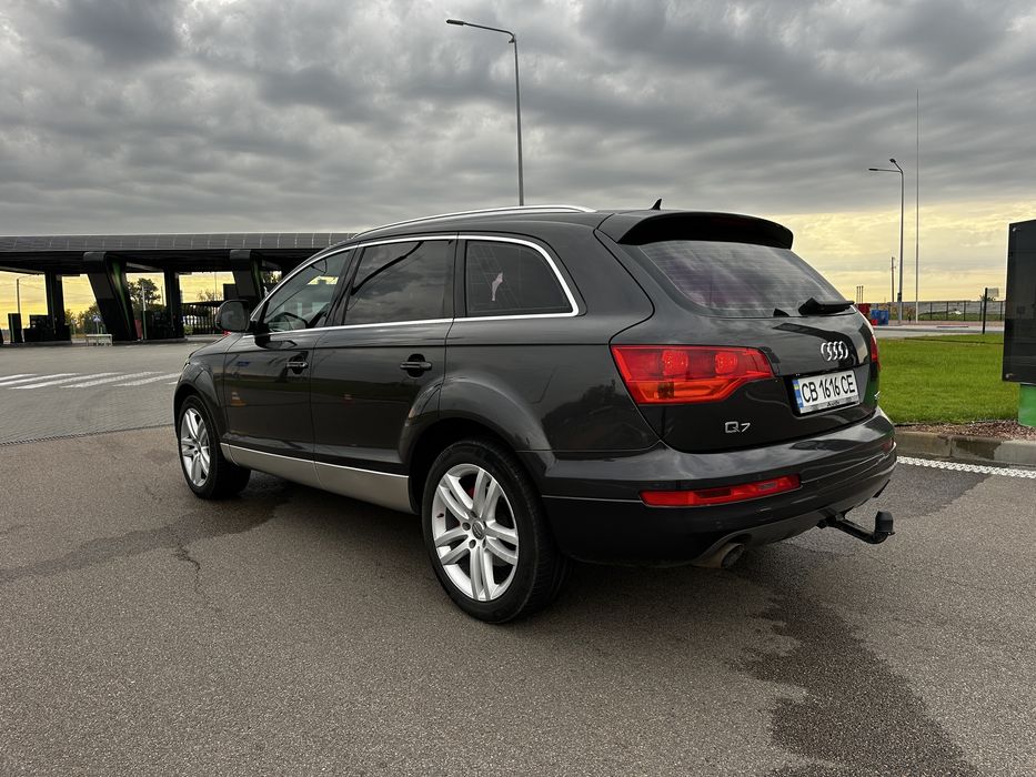 Продам Ауді Q7 3.0TDI