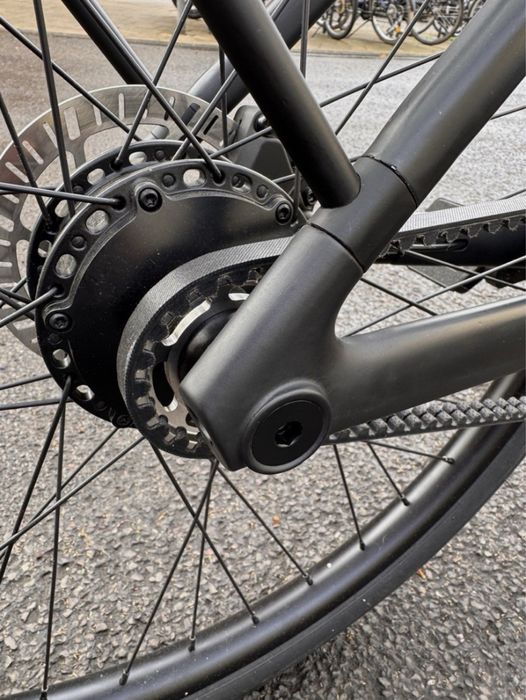Bicicleta elétrica de montanha
