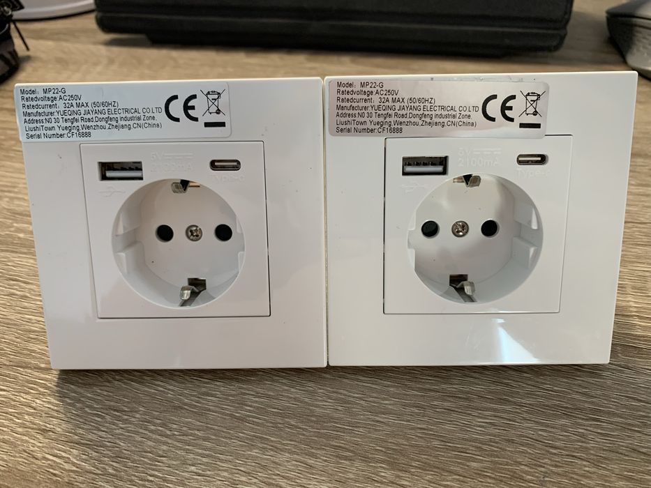 Розетка з usb + type-c